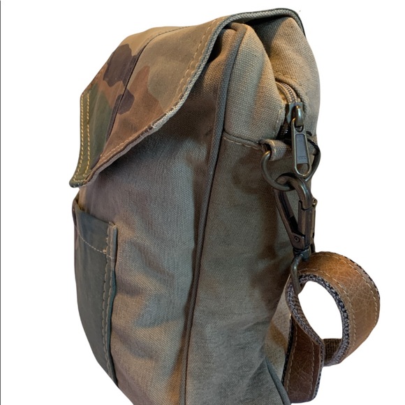 Vintage Addiction Recycled Tent Camo Crossbody Bag - Picture 10 of 10